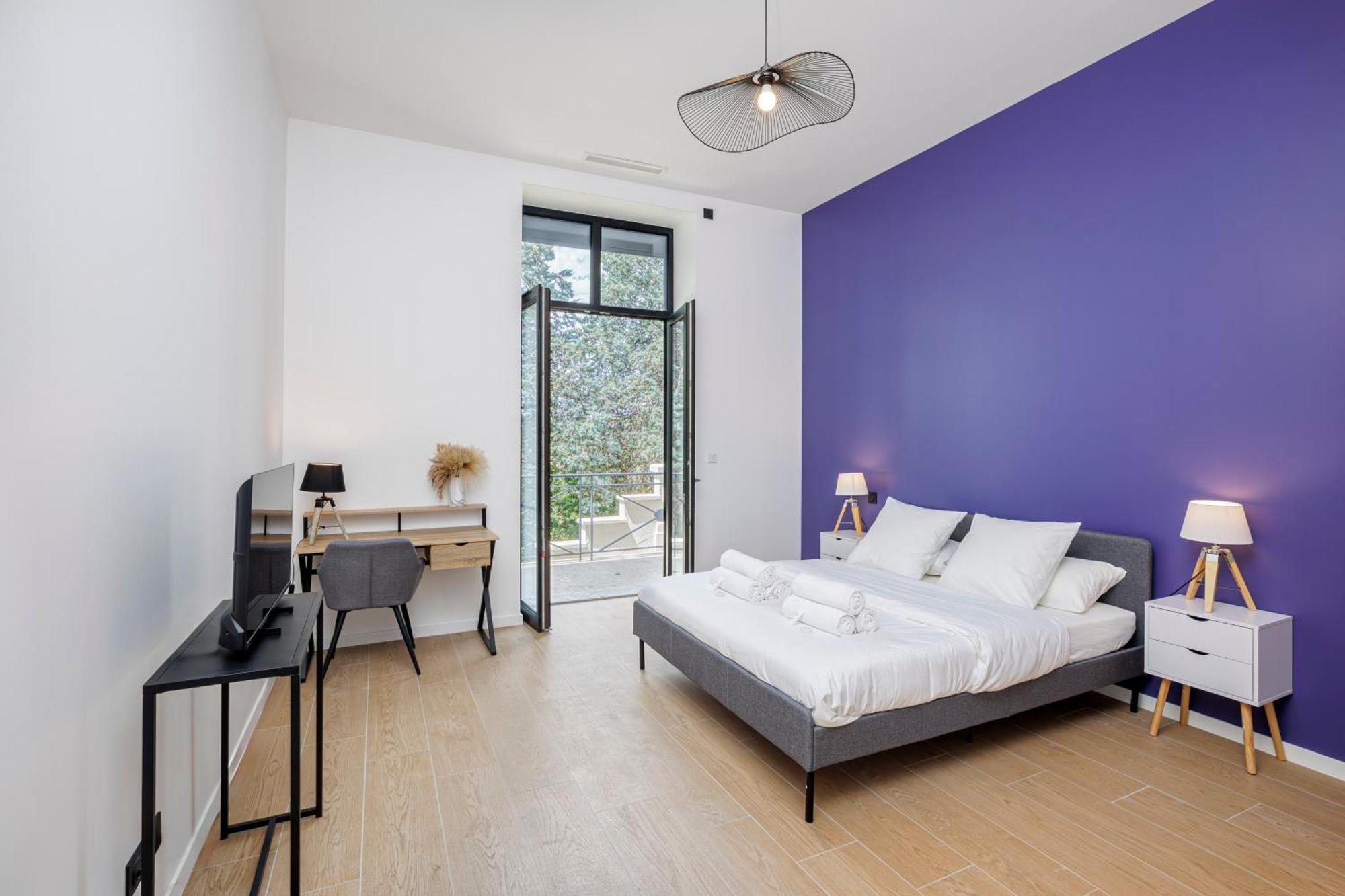 1 - Grand Appartement Spacieux Dans Un Chateau Du 17Eme Siecle, A 15Min De Lyon Vourles Luaran gambar